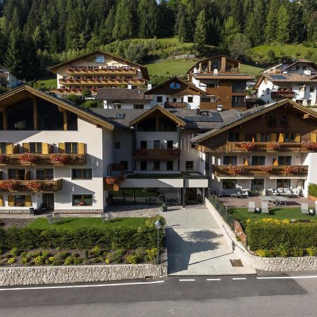 Hotel Vernel Santa Cristina Val Gardena Esterno foto