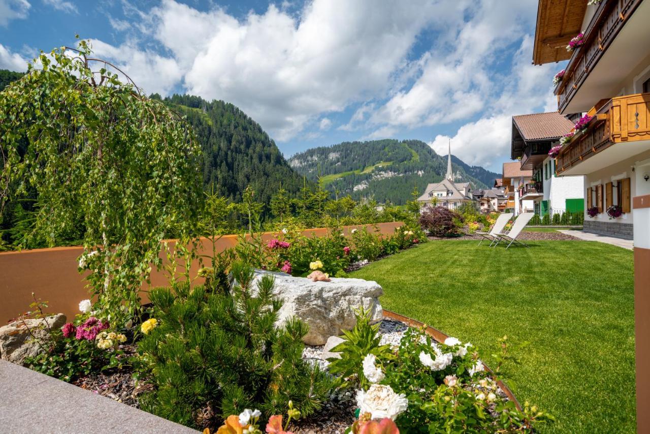 Hotel Vernel Santa Cristina Val Gardena Esterno foto