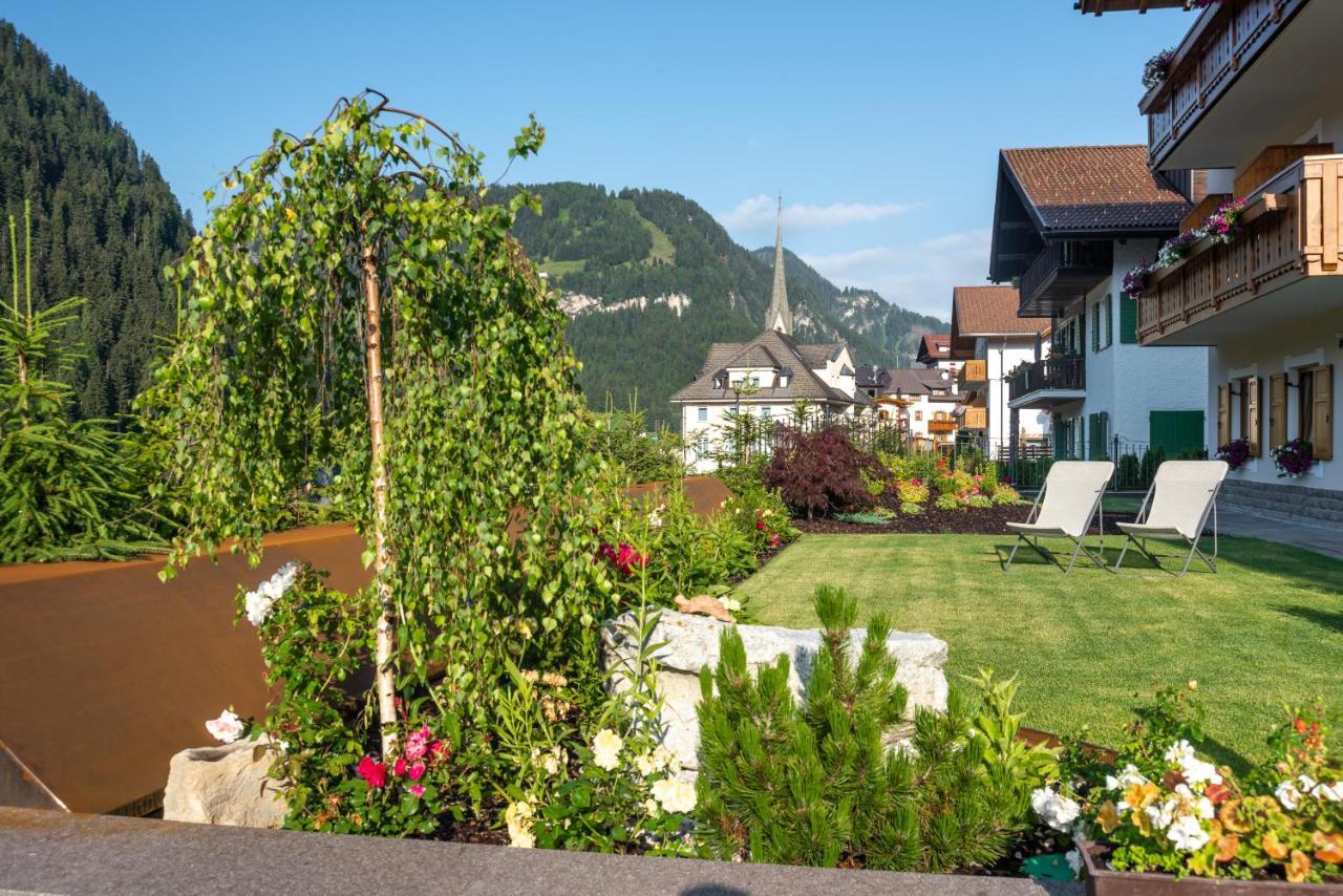Hotel Vernel Santa Cristina Val Gardena Esterno foto