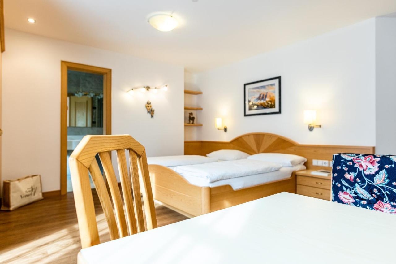 Hotel Vernel Santa Cristina Val Gardena Esterno foto