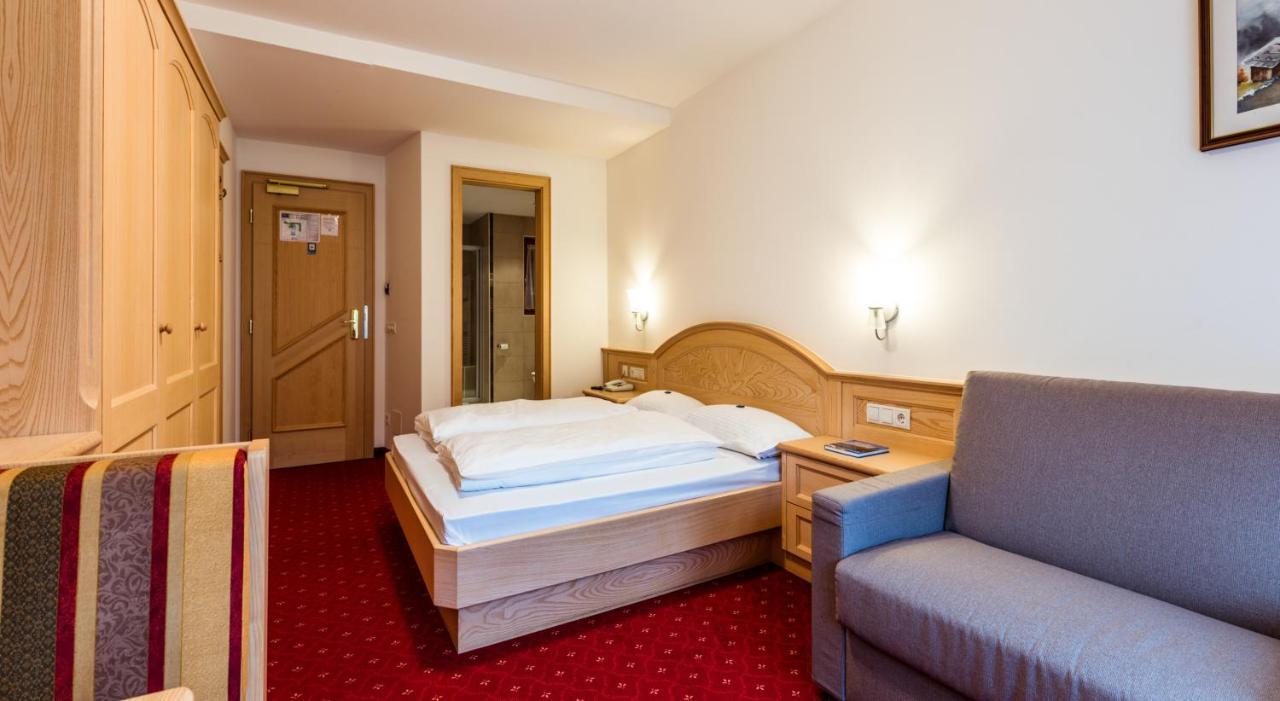 Hotel Vernel Santa Cristina Val Gardena Esterno foto